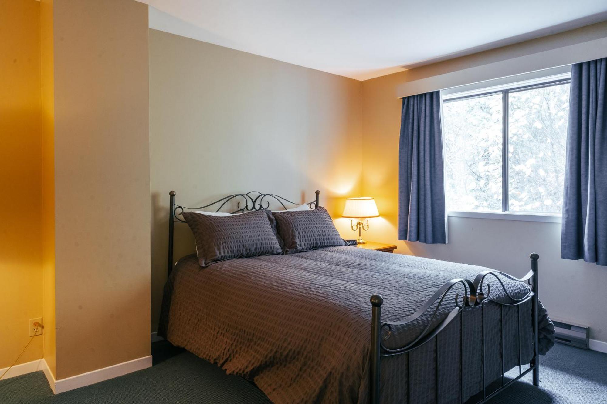 Mont Blanc Hotel & Condos Saint-Faustin Стая снимка