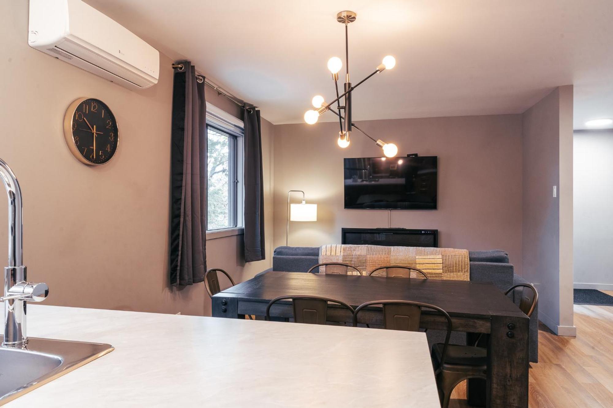 Mont Blanc Hotel & Condos Saint-Faustin Екстериор снимка